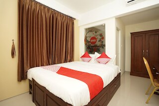 OYO  781 エルガ ファミリー  レジデンス  シャリア