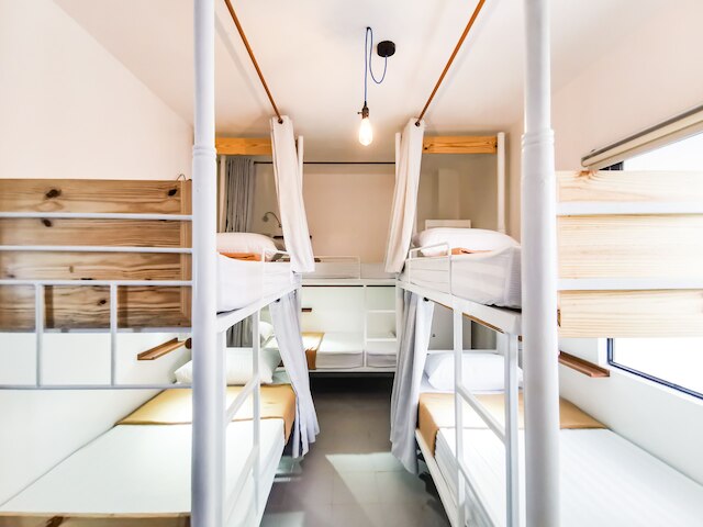 ムラルス ホステル & カフェ マクタン