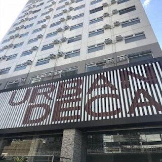 ライム コンドミニアム レンタルズ