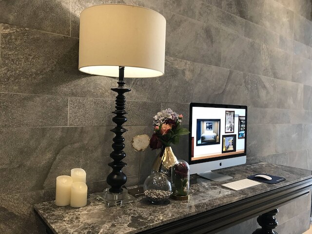 アシュレー サバン ジャカルタ