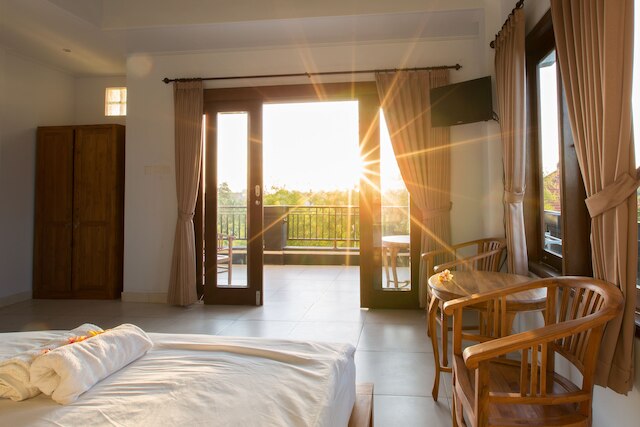 パンデ ホームステイ