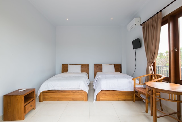 パンデ ホームステイ