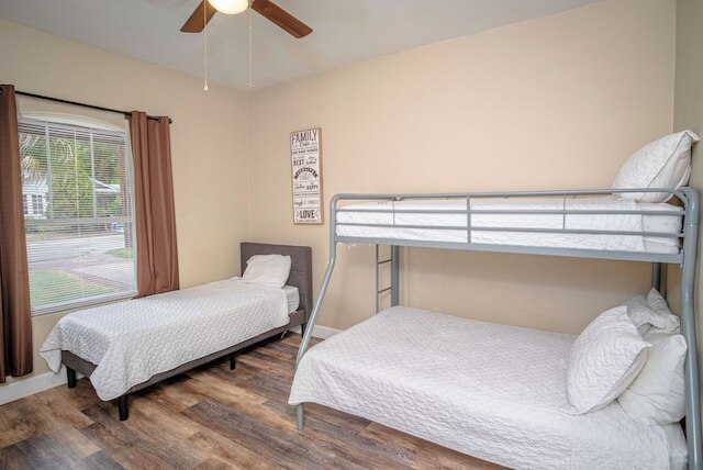 ダウンタウン近くの大きな3br/2baのファミリーホーム、パティオ付き！