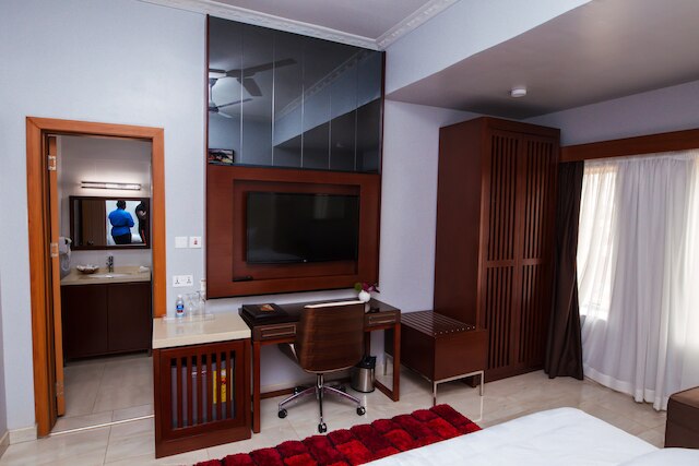 クリスモン ホテル