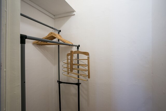 ヒップ テイラー メイド フラット イン バイロ アルト