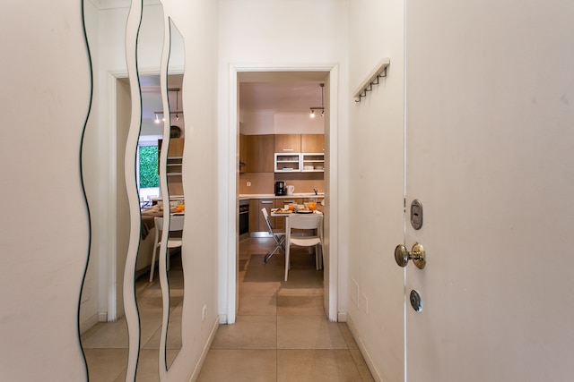 さわやかで、居心地の良い テイラー メイド テラス