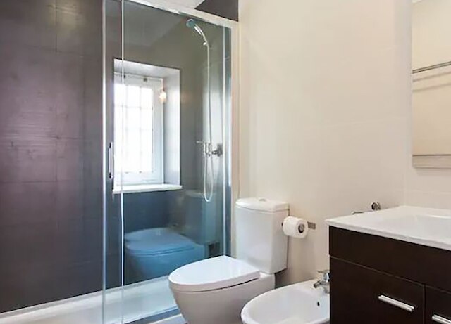 クール テイラー メイド ベッドルーム 2 室、アパートメント