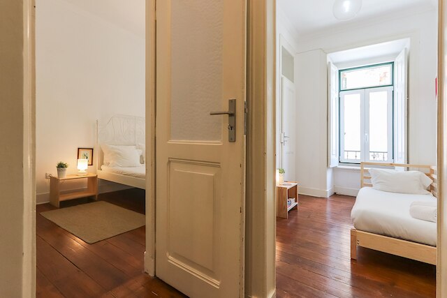 スペーシャス テイラー メイド バイロ アルト