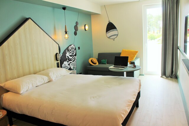 イビス スタイルズ アルカション グジャン メストラ