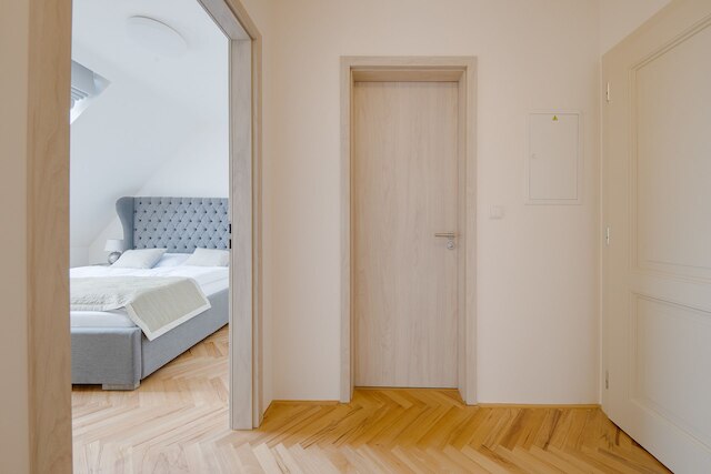 ゴールド アート アパートメンツ