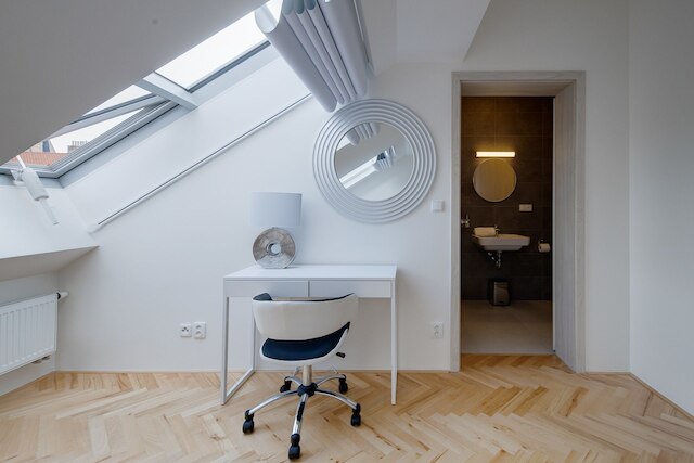 ゴールド アート アパートメンツ