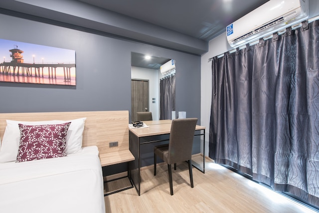 オブリーク アパートメント