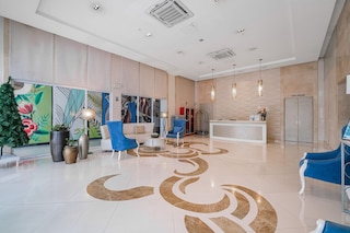 テス アンド テッシャ コンドテル ニア T3 エアポート