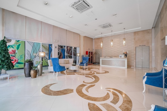 テス アンド テッシャ コンドテル ニア T3 エアポート