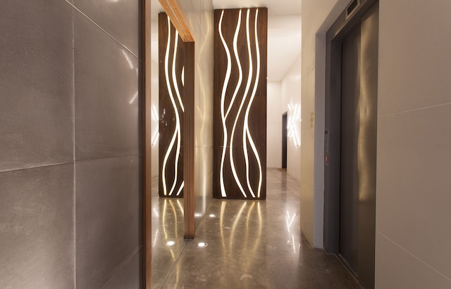 サニー ラグジュアリー アパートメンツ