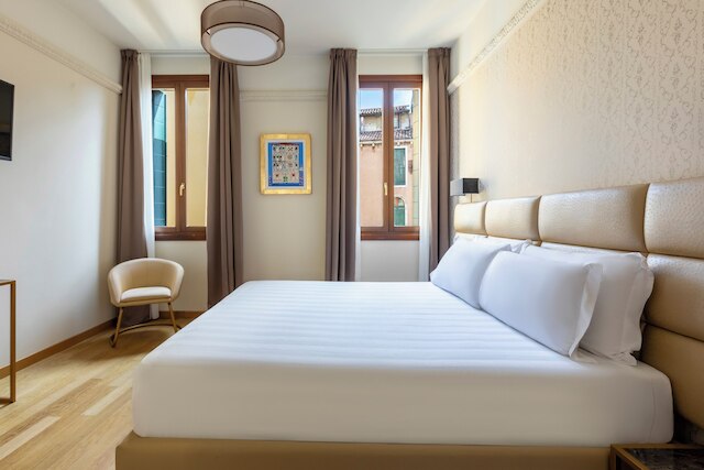 ヌマ ヴェニス パラッツォ オルセオロ