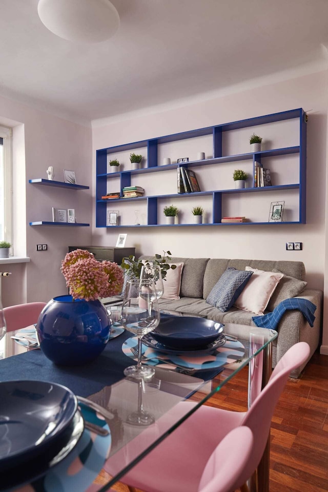 プラック ズバウィシエラ ヒップスター アパートメント