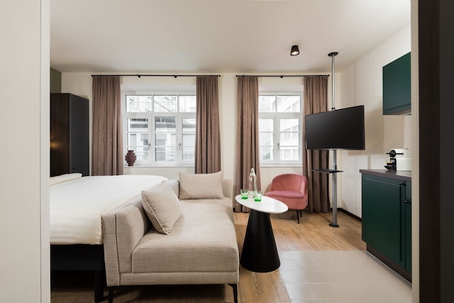 マスター ミラベル