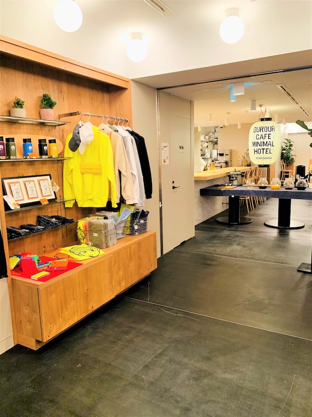 CAFE MINIMAL HOTEL OUR OUR