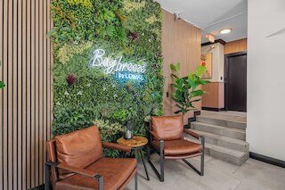 ベイブリーズ アパートメンツ バイ ロウクル