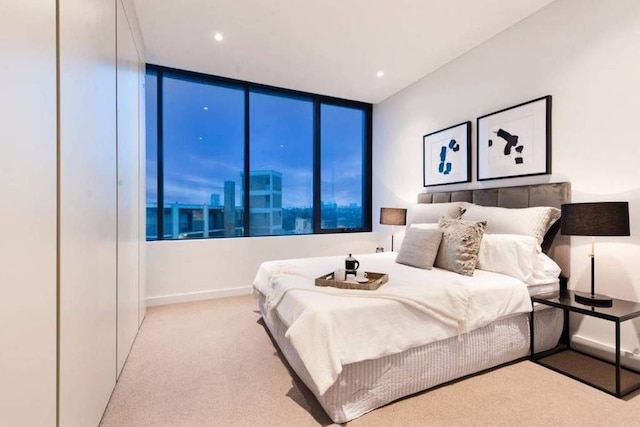 ブランニュー ラグジュアリー ウォータービュー 3 ベッドルーム駐車場付き