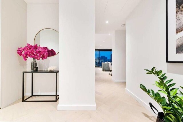 ブランニュー ラグジュアリー ウォータービュー 3 ベッドルーム駐車場付き