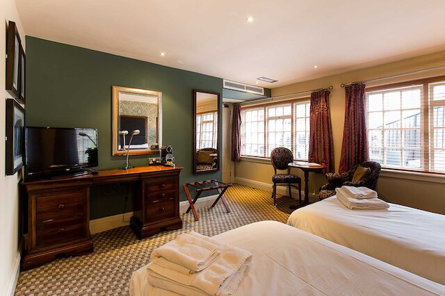 ザ モルスターズ アームズ