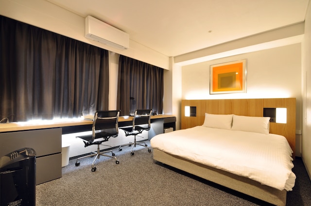 ザ・グランドパレス