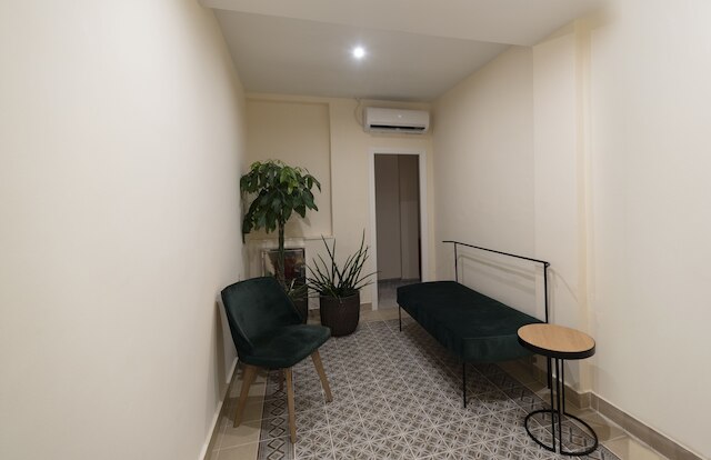 アテネ マーケット ポートレート