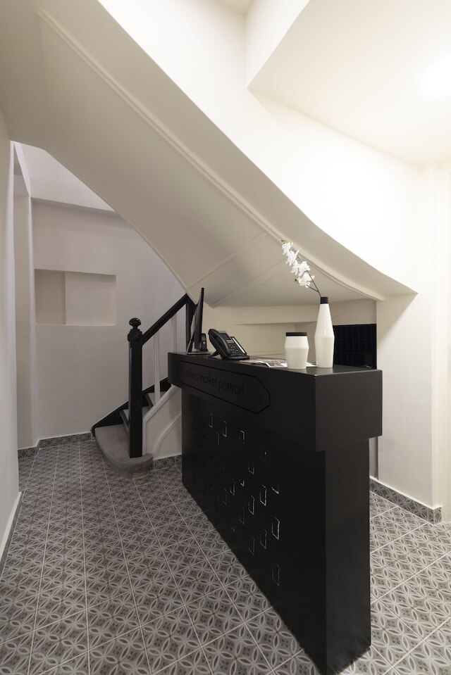 アテネ マーケット ポートレート