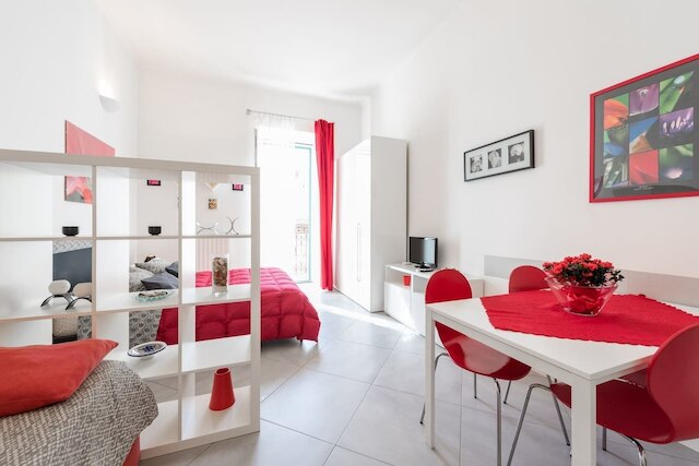 ア デュ パッシ ダル セントロ