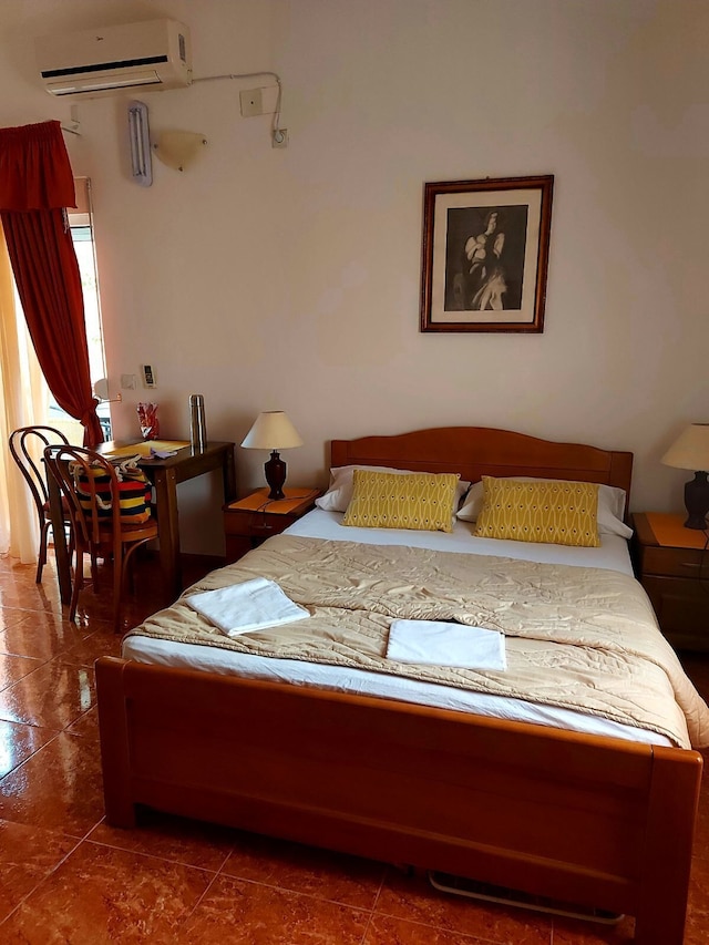 マヒエロ アパートメンツ