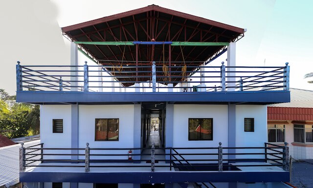 キーンズ プレイス