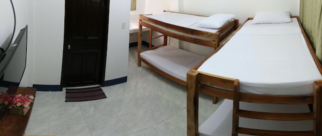 キーンズ プレイス