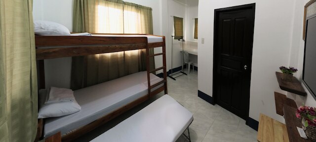 キーンズ プレイス