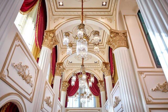 サン ムーン レイク クイーン キャッスル ホテル