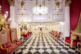 サン ムーン レイク クイーン キャッスル ホテル