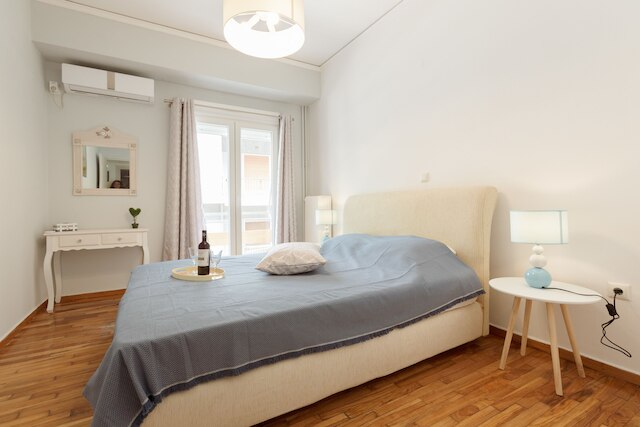 コージー フラット イン ヒップ コウカキ