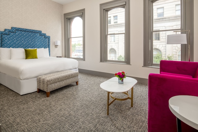 ハーロウ ホテル