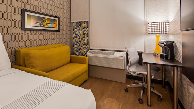 グロー  ベストウェスタン ブルックリン NYC