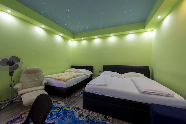 デルフィン アパートメント