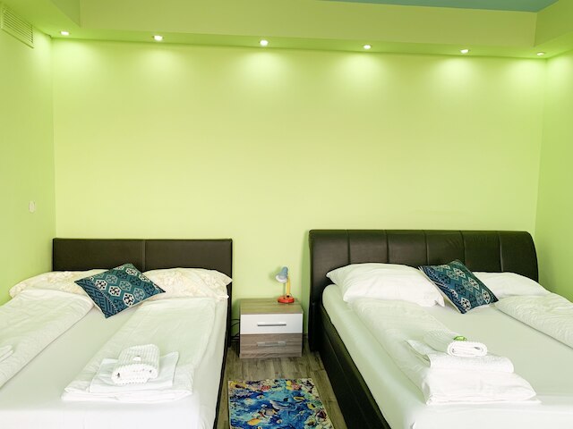 デルフィン アパートメント