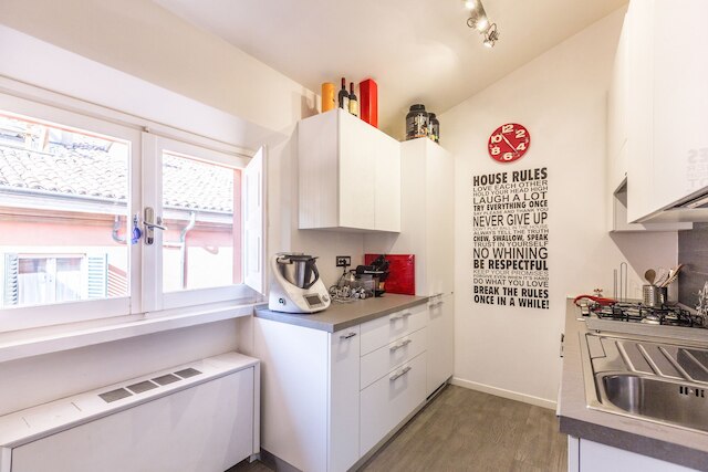 アパルタメント デ フサーリ