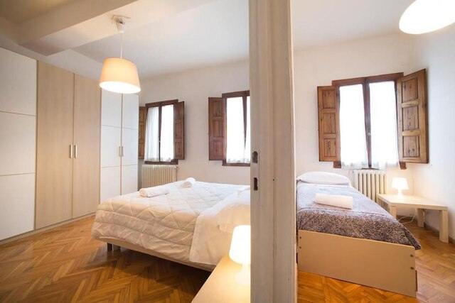 アパルタメント デ リカソーリ