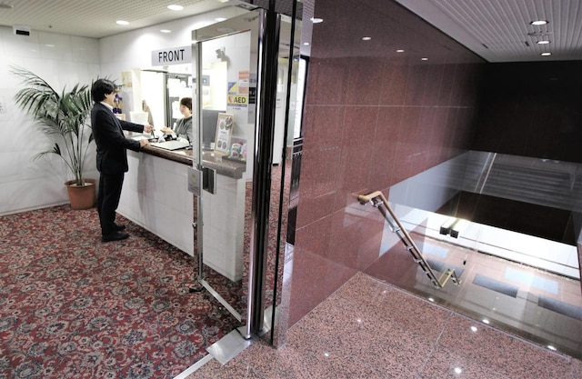 ロイヤルホテル 新大久保