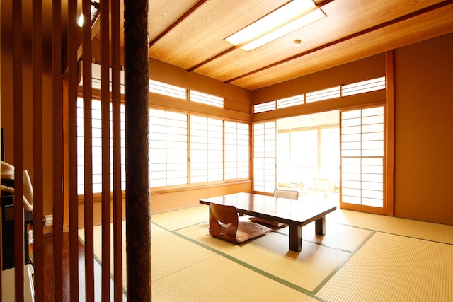 源泉かけ流しと創作イタリアンの宿 Albergo 湯楽