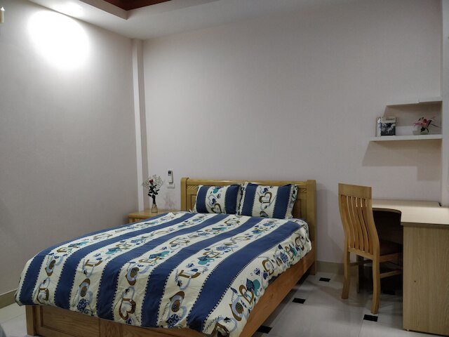 ゾーディ アパートメント