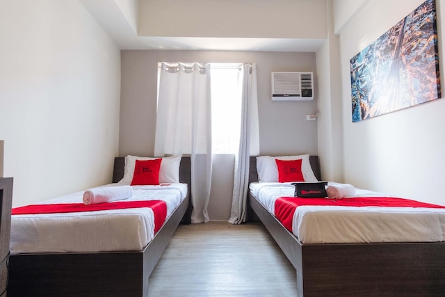 レッドドアーズ プレミアム @ ビスタ ハイツ レガルダ