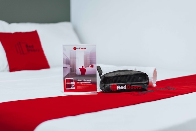 レッドドアーズ プラス アット ロクサス ストリート ダバオ