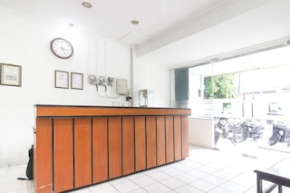 レッドドアーズ クランッガン テュグ ジョッジャ近く